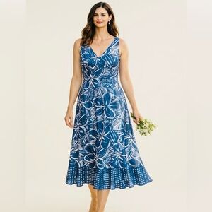 Adrianna Papell Blue Floral Midi Silk Dress. Size 14W